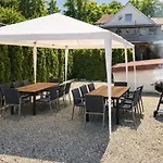 Gaestehaus Jekle & Neuburg an der Kammel