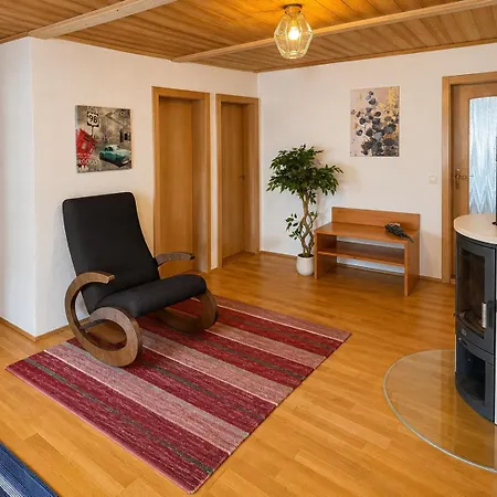 Gaestehaus Jekle & *