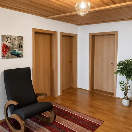 Gaestehaus Jekle & *