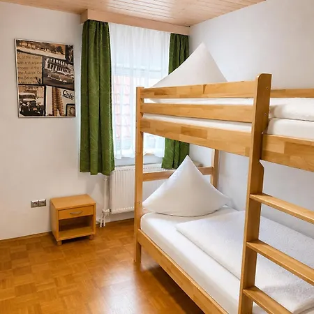 Апартаменты Gaestehaus Jekle & *